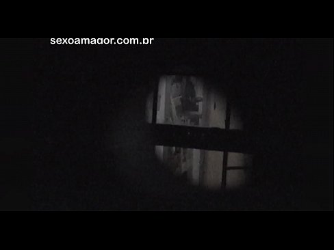 ❤️ Blondīnīte tiek slepeni filmēta ar kaimiņu vuajeru, kurš slēpjas aiz dobiem ķieģeļiem ❌ Porno pie lv.xxxdesichudai.ru ☑